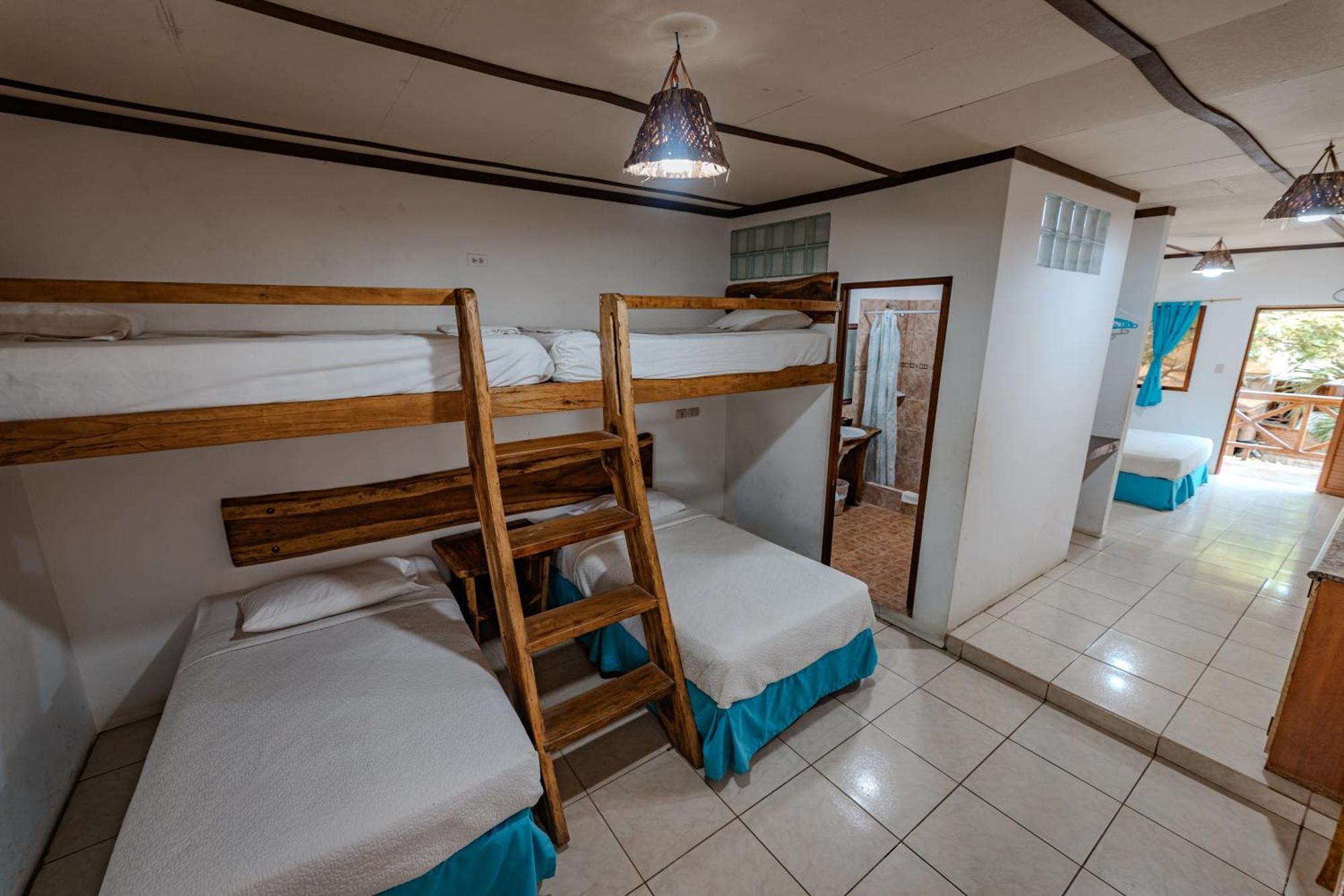 Hotel Nantu Hosteria Puerto López المظهر الخارجي الصورة