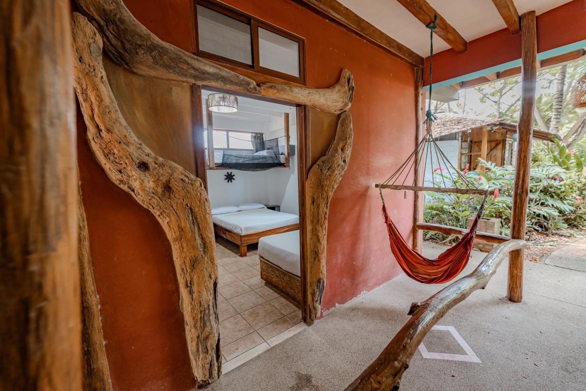Hotel Nantu Hosteria Puerto López المظهر الخارجي الصورة